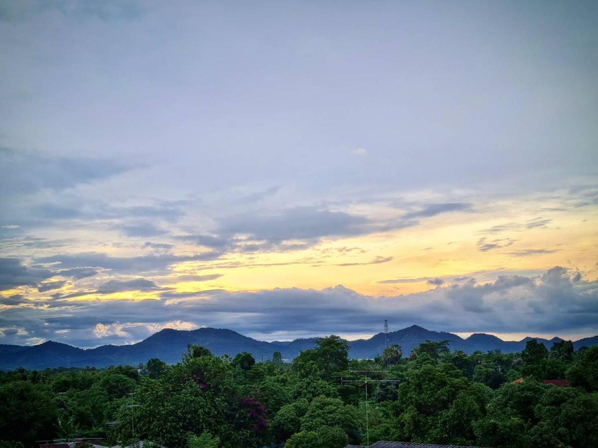 Lemae Residence เลอเม เรสซิเดนซ์ อำเภอเขาย้อย เพชรบุรี Ban Huai Krathaek Eksteriør bilde